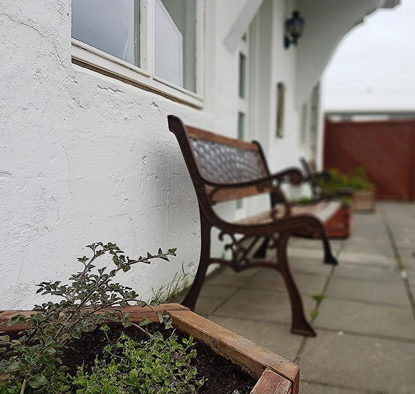 550 Guesthouse Saudarkrokur Bagian luar foto
